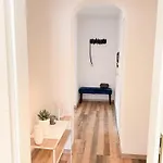 Dt 