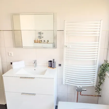 Dt Bismarck Mit Traumhafter Balkonaussicht Apartment